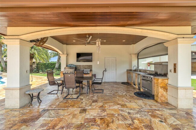 Building Photo - 6300 SW 190th Ave