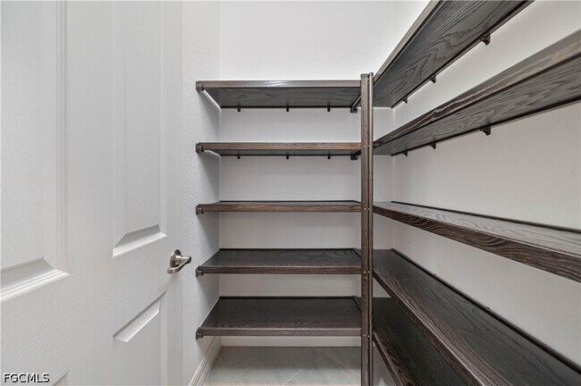 Building Photo - 28076 Foxrock Ct