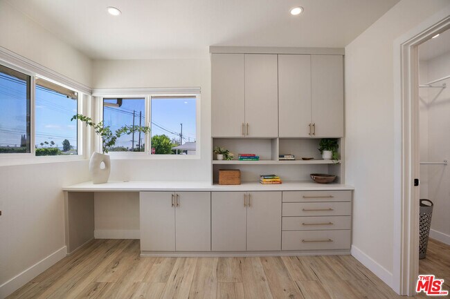 Building Photo - 12831 Red Hill Ave