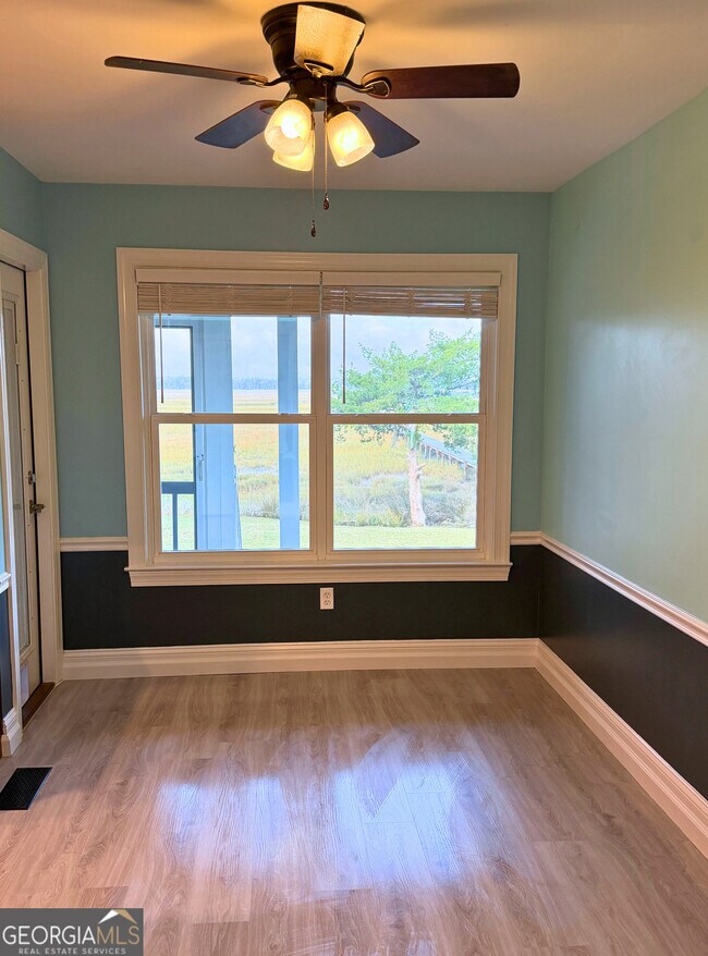 Building Photo - 292 Alexanders Ct