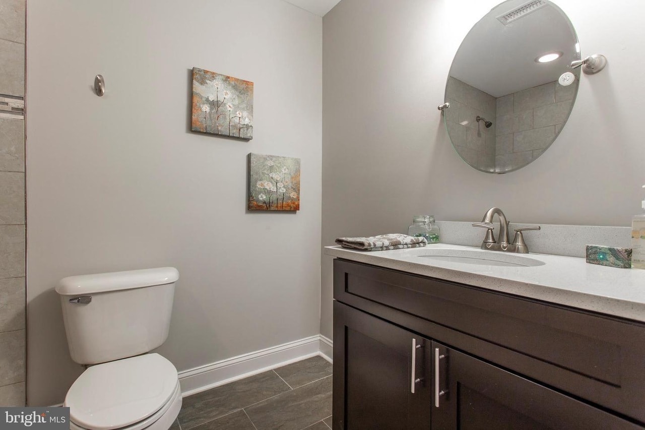 Basement vanity - 1333 S Cleveland St