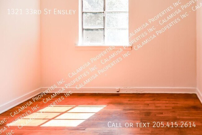 Building Photo - 1321 33rd St Ensley