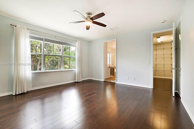 Building Photo - 4631 Mediterranean Cir