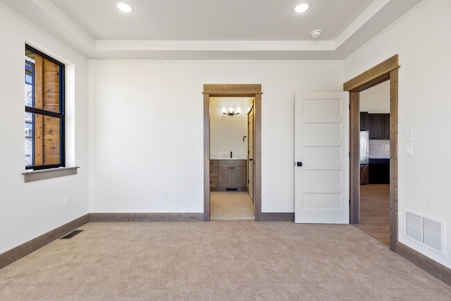 Building Photo - Brand New-Gorgeous 4 Bedroom Home! 3 Car G...