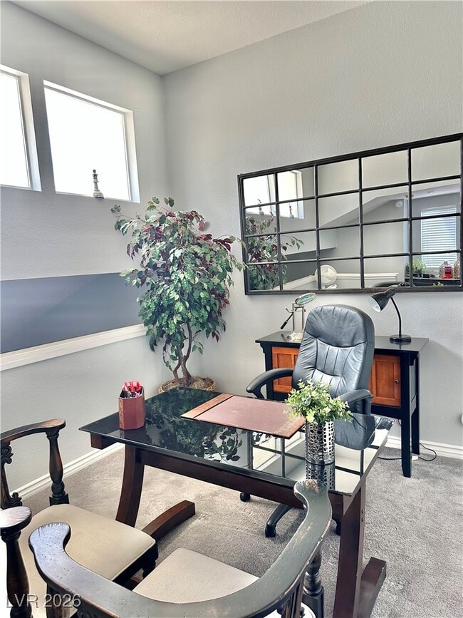 Building Photo - 2700 Lodestone Dr