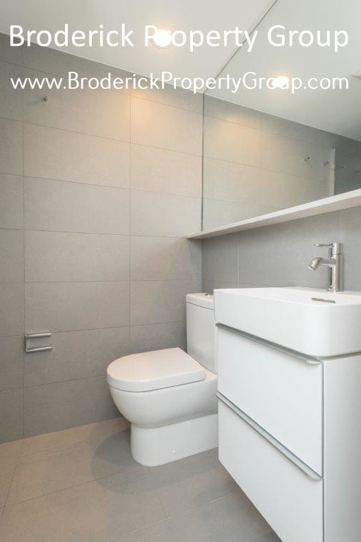 Building Photo - 468 Massachusetts Ave