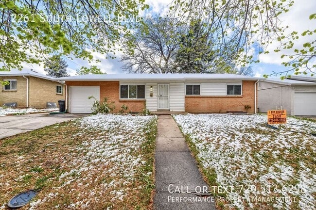 Building Photo - 2261 S Lowell Blvd