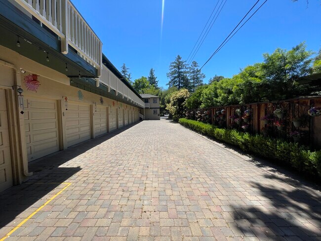 Driveway - 171 Bryant St