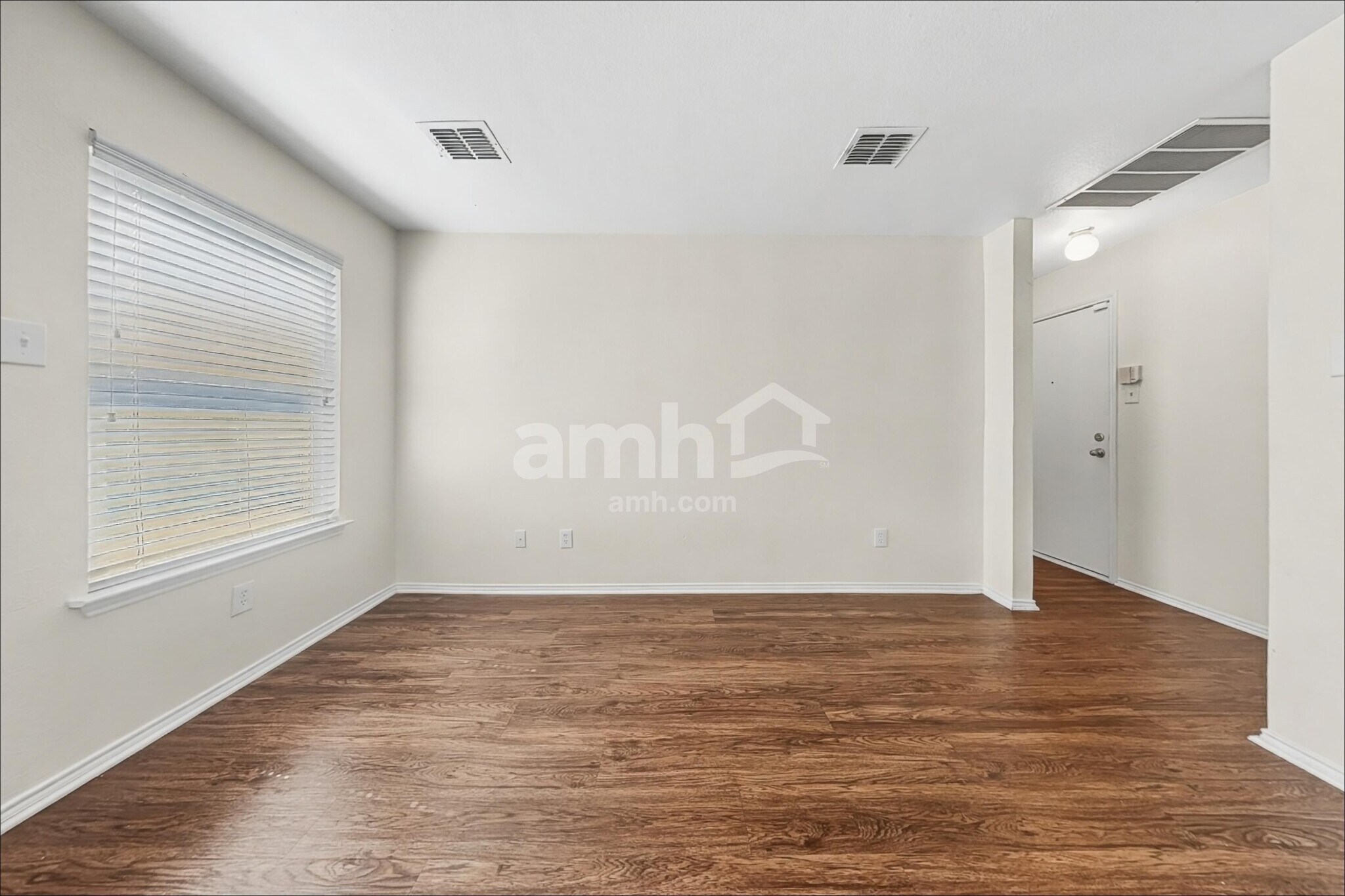 Building Photo - 1135 Trinity Trl