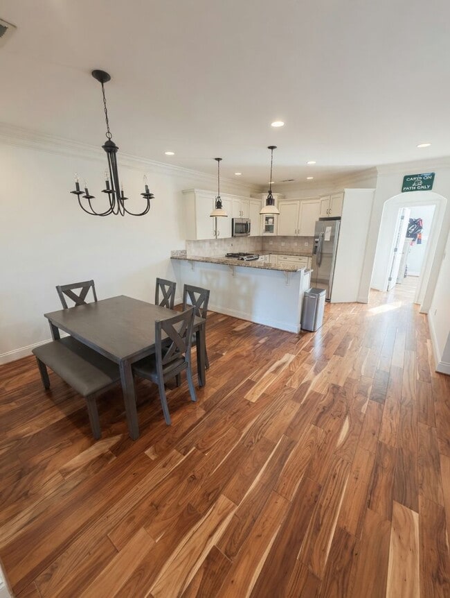 Building Photo - 3 Bedroom Home in Cornerstone