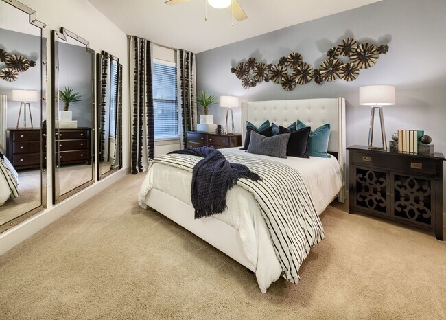 Building Photo - 1011 Studemont St