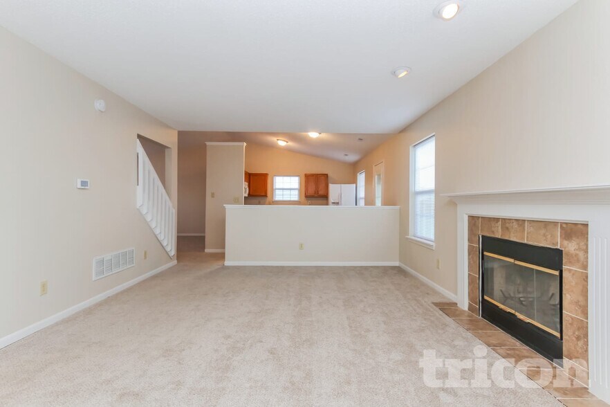 Building Photo - 6453 Townsend Way