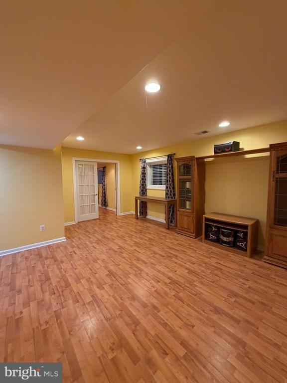 Building Photo - 8650 Trenton Chapel Way