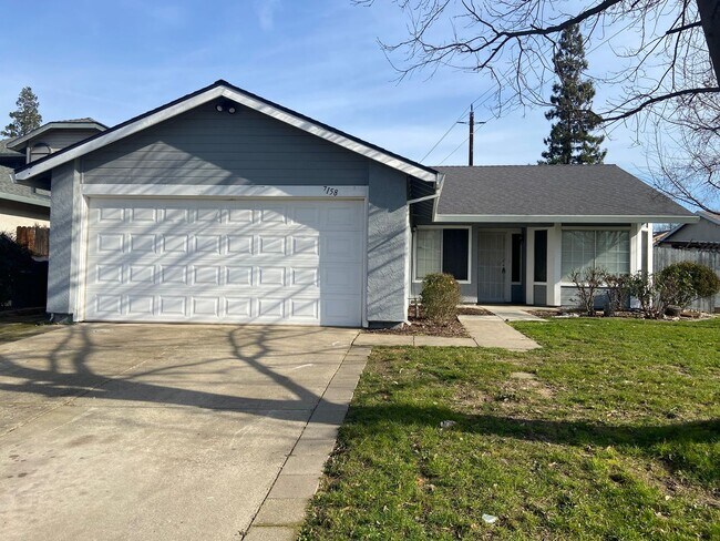 Building Photo - Semi Remodeled One Story 3 Bdrm, 2 Bath!