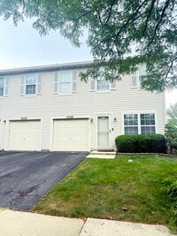 Building Photo - 21529 Franklin Cir