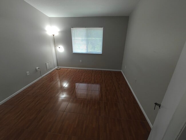 Building Photo - 3740 N Jog Rd