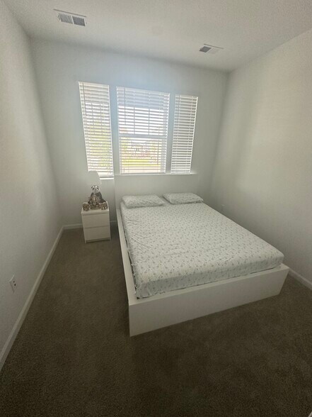 Building Photo - 24789 E 39th Ave