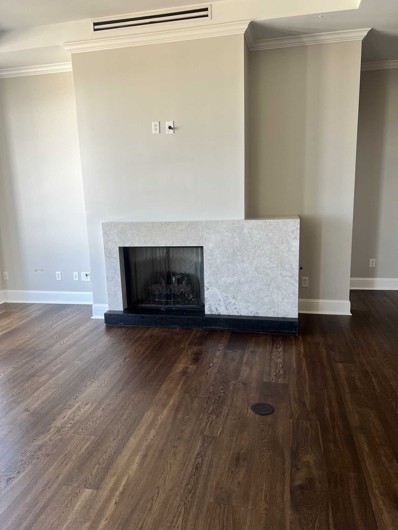 Gas Fireplace in Living Room - 7600 Landmark Way