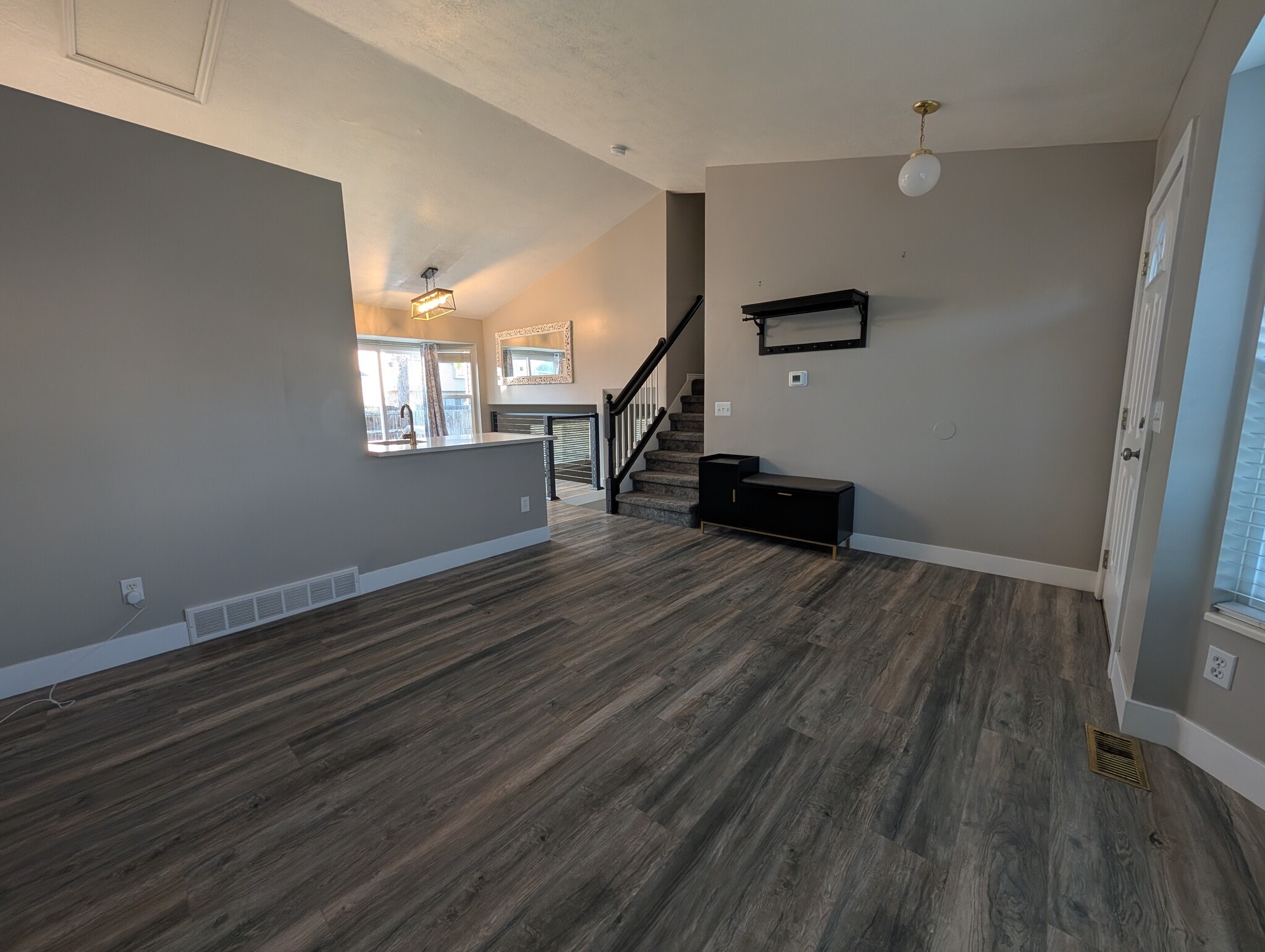 Building Photo - 618 S Jake Garn Blvd