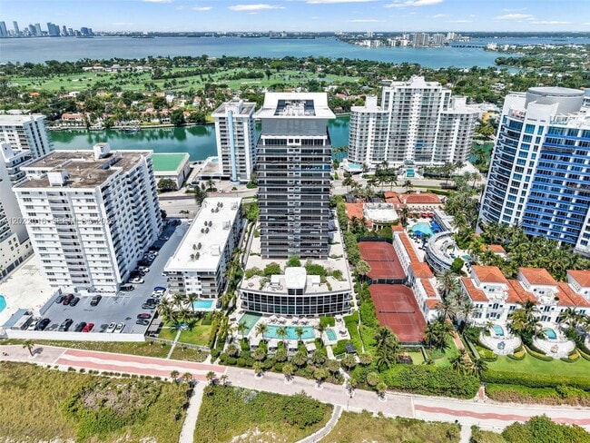 Building Photo - 5875 Collins Ave