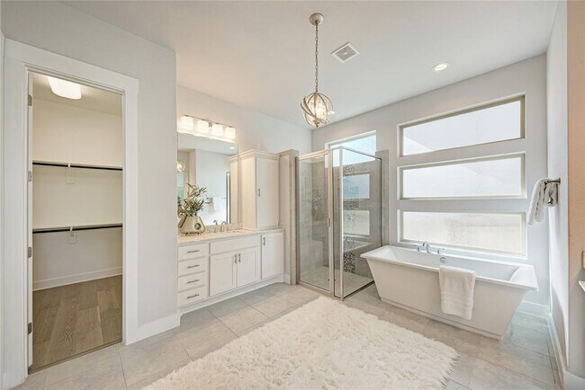 Building Photo - 11625 Lake Stone Dr