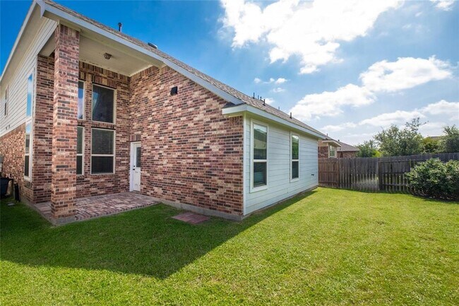 Building Photo - 28723 Mayes Bluff Dr