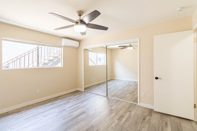 Building Photo - 2102 Mathews Ave