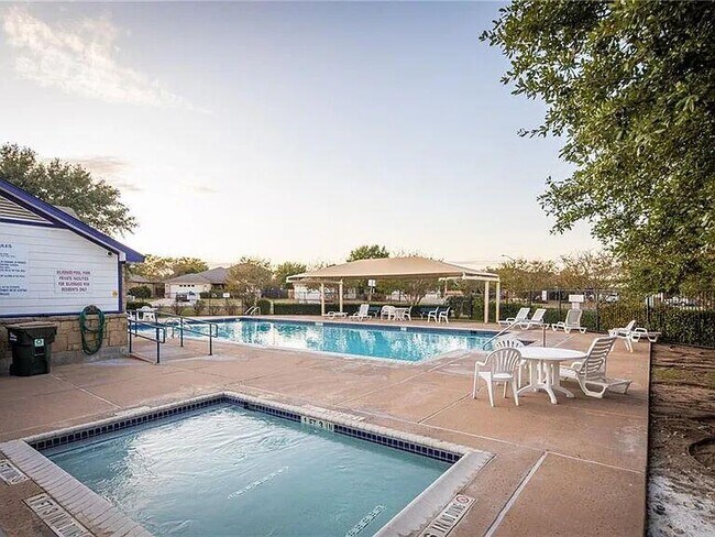 Building Photo - 244 San Felipe Dr