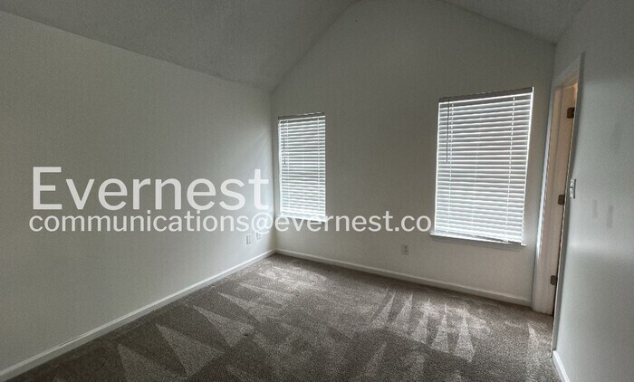 Building Photo - 3733 Waldrop Hills Dr