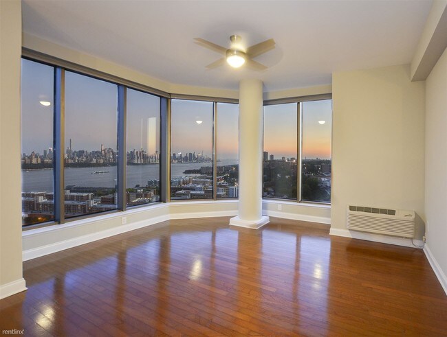 Building Photo - 100 Daibes Ct