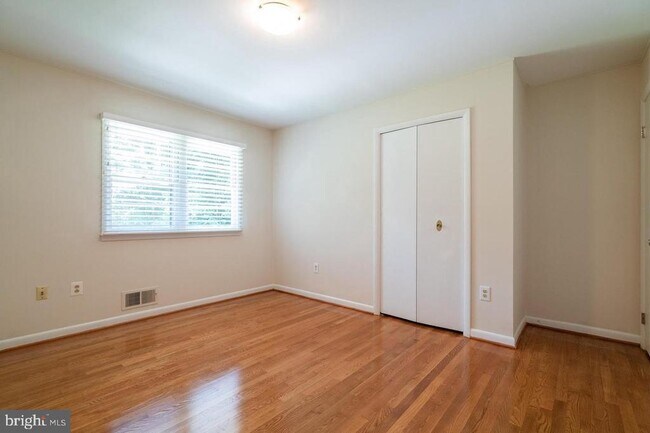 Building Photo - 6807 Winter Ln