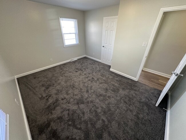 Building Photo - Great newly updated 3 bed 1 bath home in G...