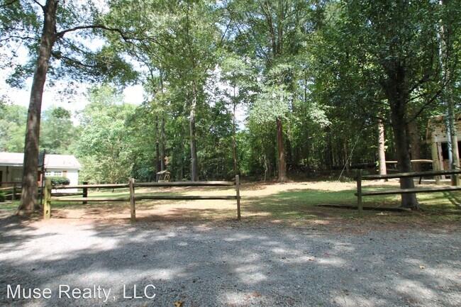 Building Photo - 4 br, 3 bath House - 3510 Dobys Bridge Road