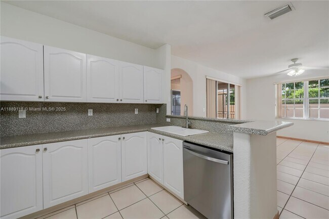 Building Photo - 15470 SW 41st Terrace