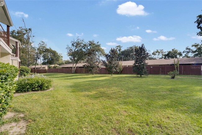 Building Photo - 304 Cherokee Ct