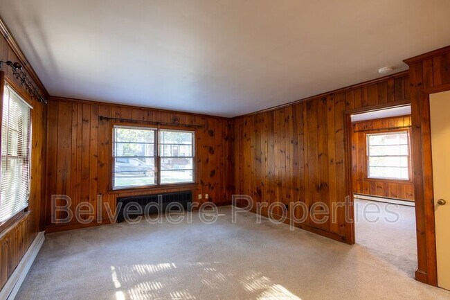 Building Photo - 207 Leftwich St