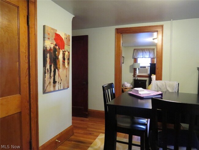 Building Photo - 13834 Clifton Blvd