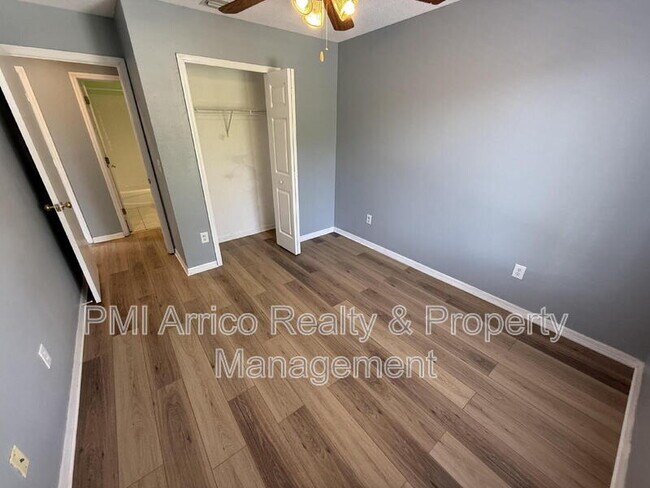 Building Photo - 2201 Fluorshire Dr
