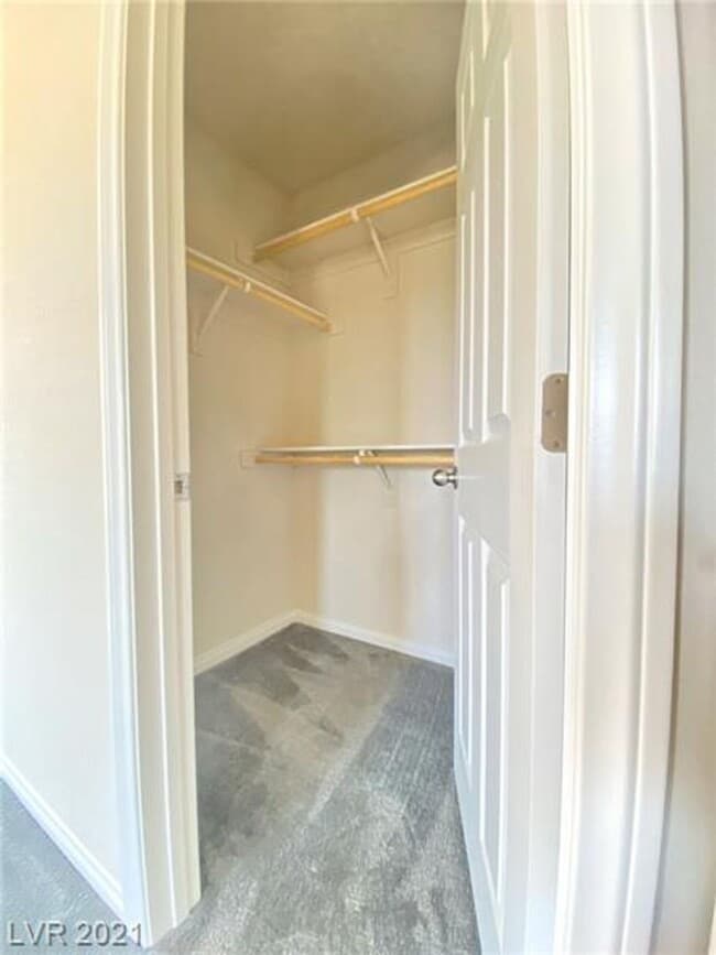 Building Photo - Modern Designed Home in a Cul-De-Sac within a Gated Southwest Community