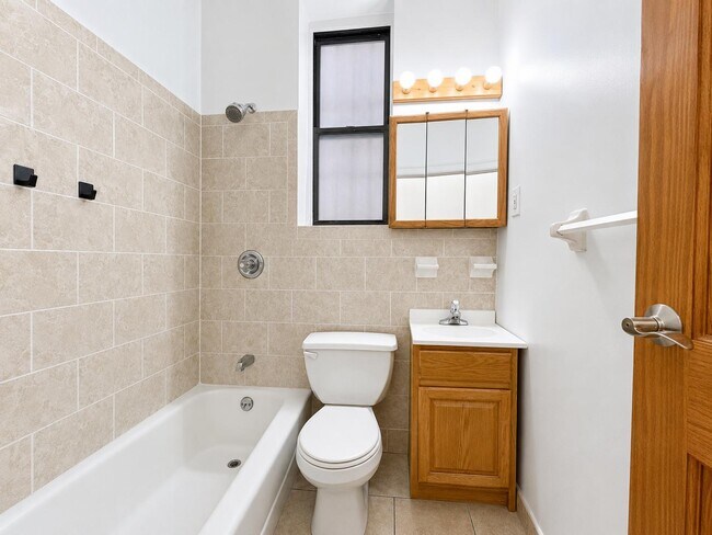 Floorplan - 3133 Broadway
