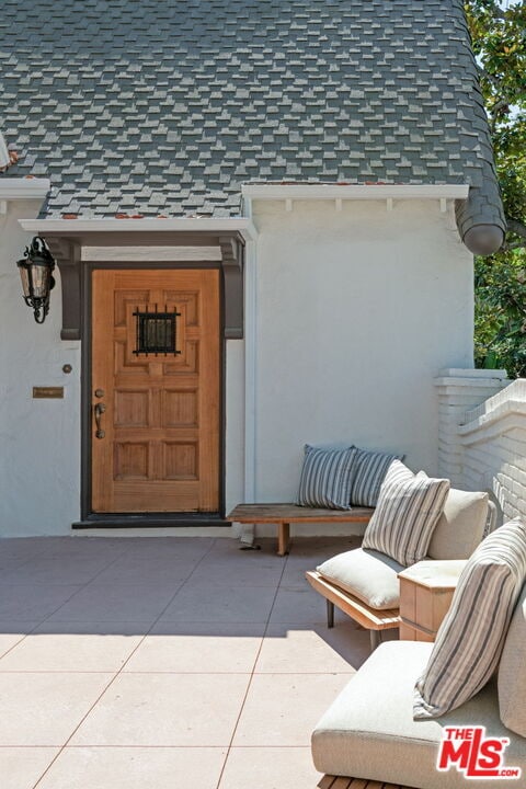 Building Photo - 802 Cochran Ave