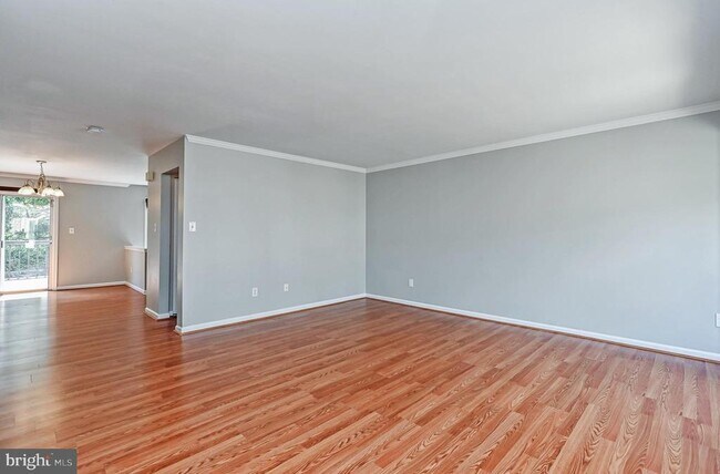 Building Photo - 105 Sunny Hill Ct