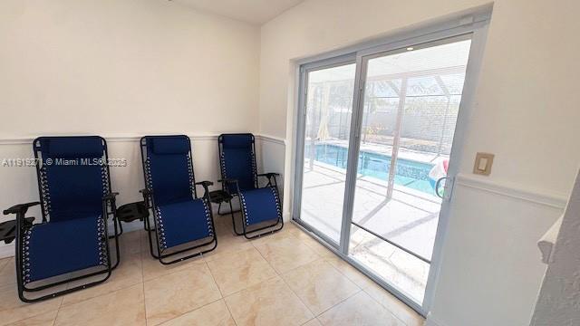 Building Photo - 6980 Scott St