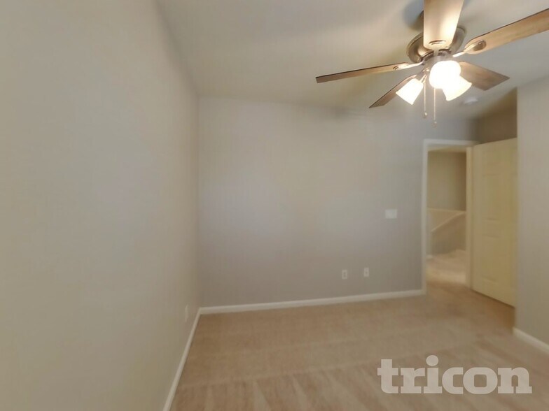 Building Photo - 5142 Piazza Cavour Dr