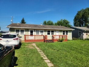 Building Photo - 351-353 Eva Dr.