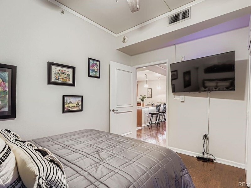 Building Photo - 1975 N Grant St