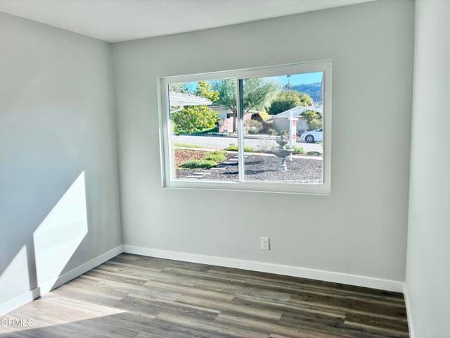 Building Photo - 75 Maxine Ave