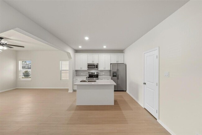 Building Photo - 712 W Dallas St