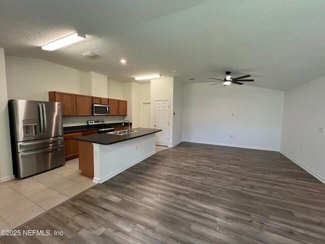 Building Photo - 1651 Carter Landing Blvd