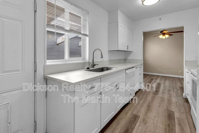 Building Photo - 12100 Himalaya St